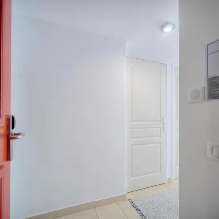 Magnifique Et Lumineux 3 Pieces A2b238 Apartment Cannes
